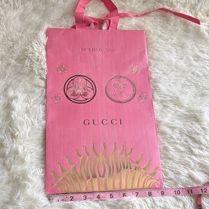 Gucci Pink and Gold Decorative Gift Bag